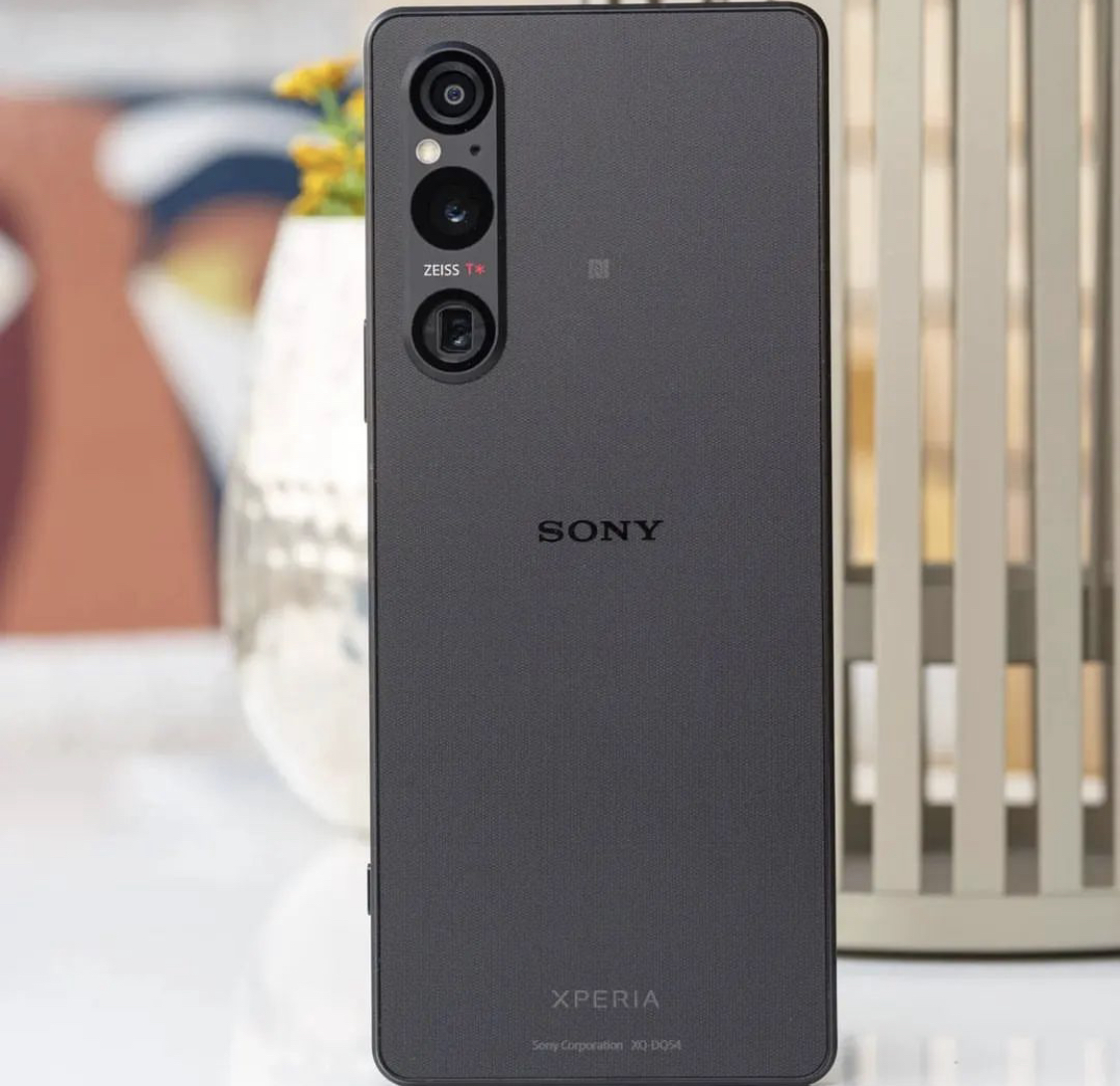Top 10 Deepest Secrets Of The Sony Xperia V1, Dslr Camera Quality 